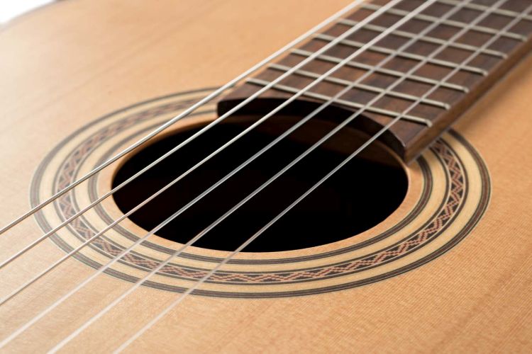 klassische-Gitarre-La-Mancha-Modell-Rubi-CM-N-Smal_0004.jpg