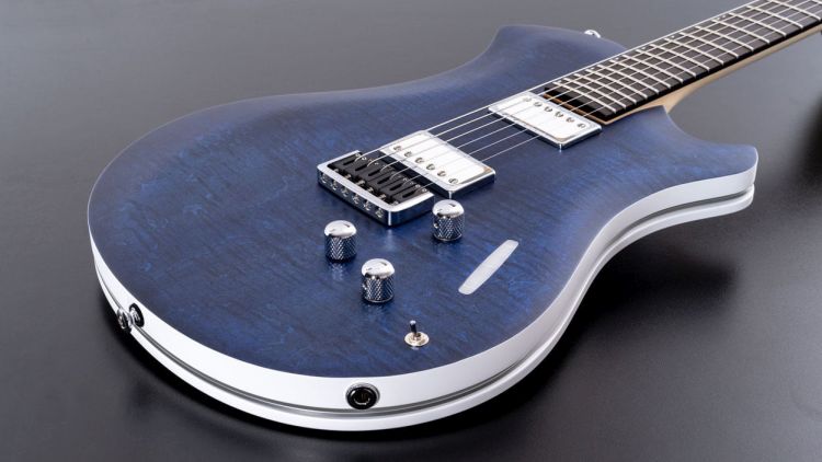 E-Gitarre-Relish-Modell-Mary-MA13P-flamed-marine-_0006.jpg