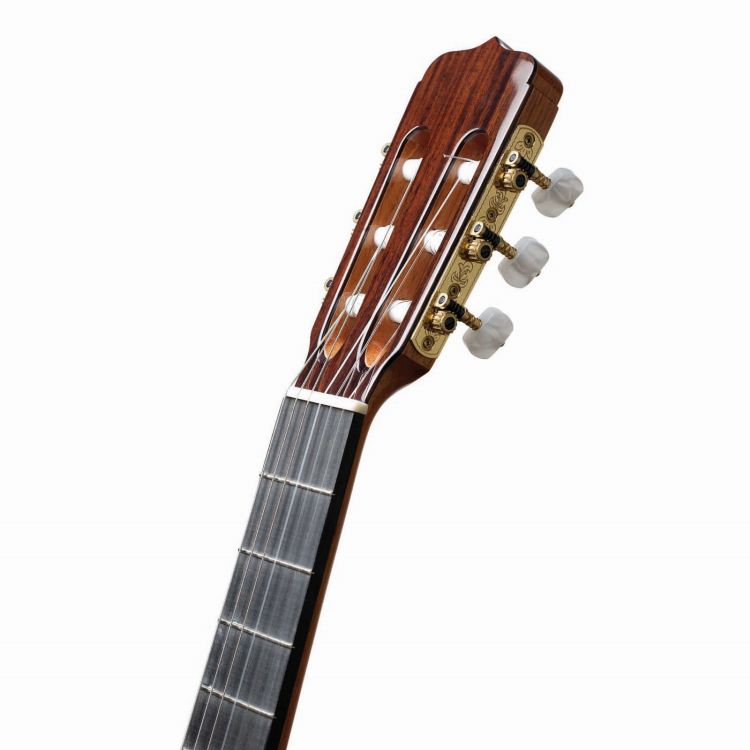 klassische-Gitarre-Ramirez-Modell-Studio-3-Zeder-P_0006.jpg
