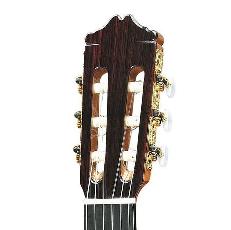 klassische-Gitarre-Cuenca-Modell-50R-Zeder-massiv-_0004.jpg