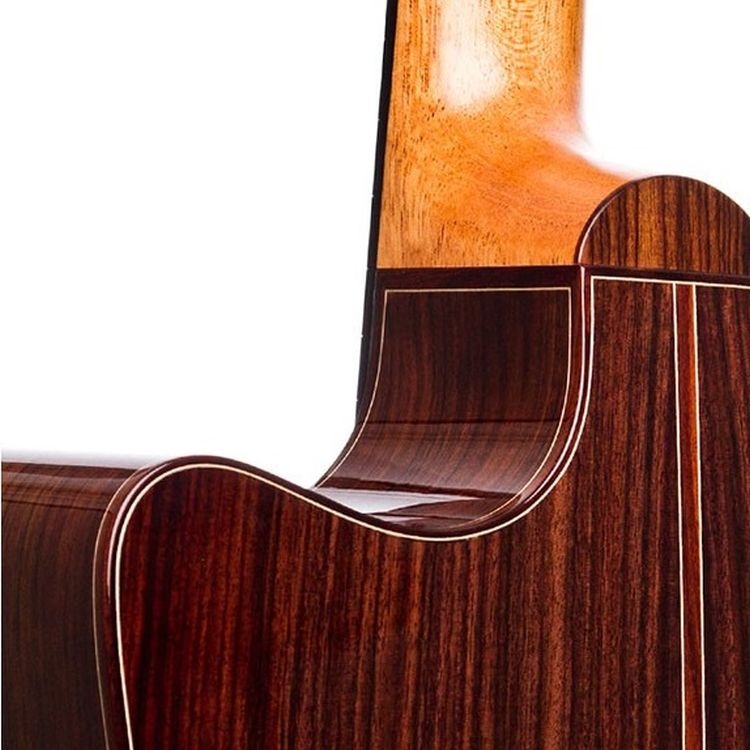 Westerngitarre-Lakewood-Modell-D-32CP-Fichte-Palis_0005.jpg